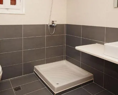 Vasilis Guest house 3*